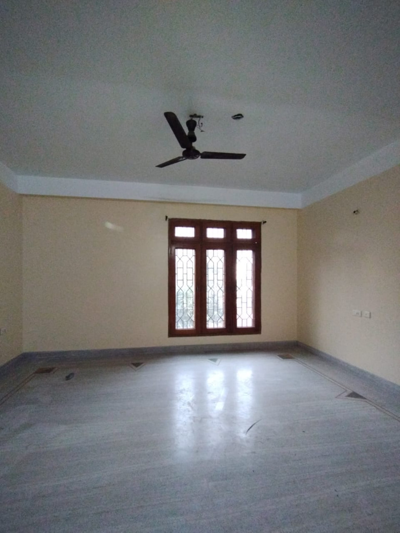 Unfurnished 2bhk in Harabala Path, Ulubari, Guwahati, Assam, India for Rent